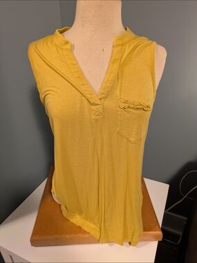 Modcloth Mustard Yellow Sleeveless V-Neck Tank